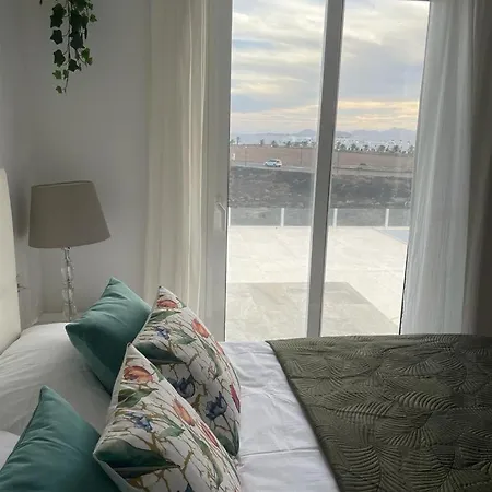 Ocean Wave - Sea Views - Private Pool Βίλα *